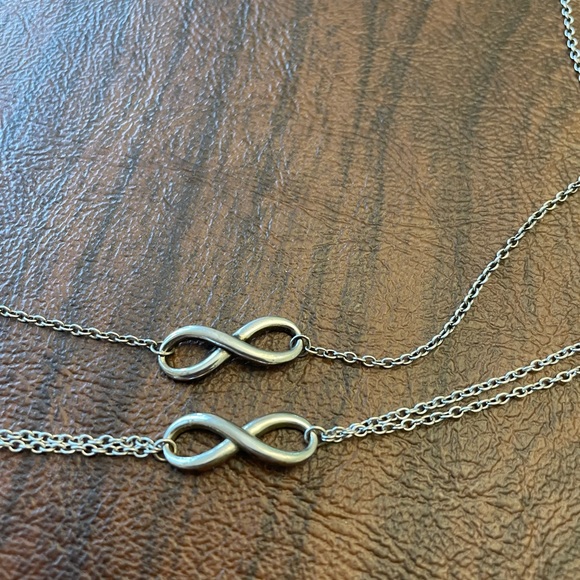 Infinity necklace/ bracelet set - Picture 2 of 2